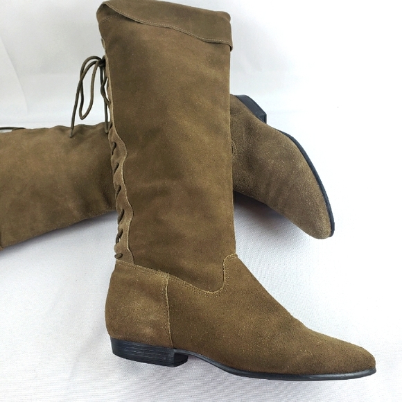 Brown Aldo Knee high, laces up the back, low heeled boots sz 5 - Picture 1 of 9